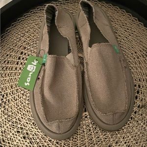 NWT Sanuk Shoes